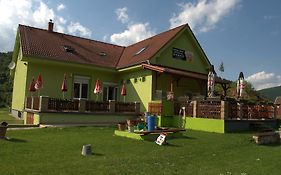Hostinec Vo Visnovom